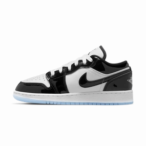 Air Jordan 1 Low SE GS 'Concord' Air Jordan 1 timeless sneakers for Jordan fans