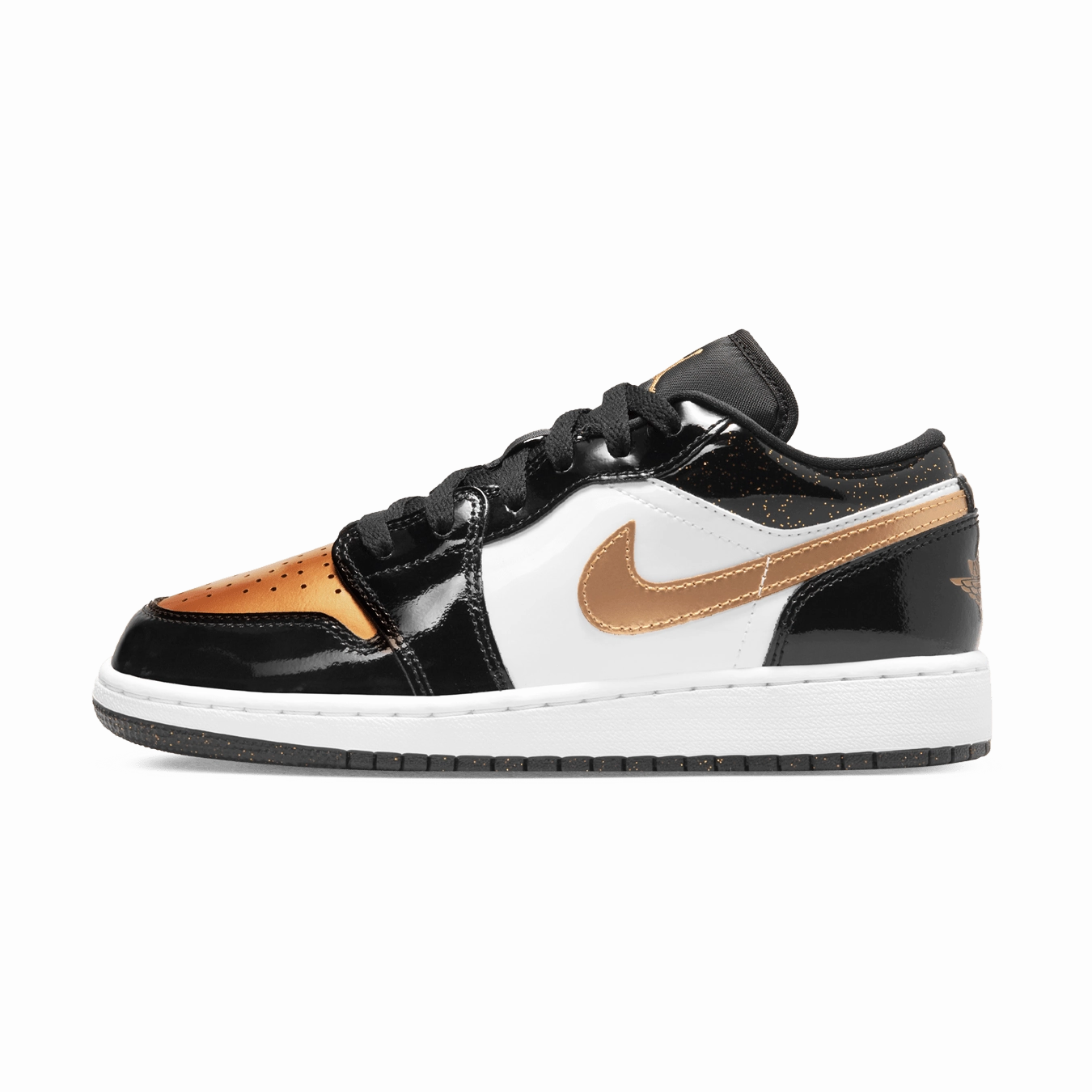 Air Jordan 1 Low SE GS 'Gold Toe' Air Jordan 1 Low sneakers perfect for casual outfits