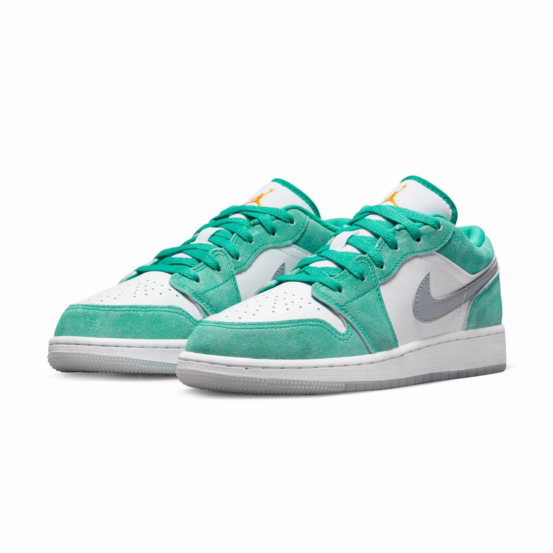 Air Jordan 1 Low SE GS 'New Emerald' Air Jordan 1 vintage style sneakers