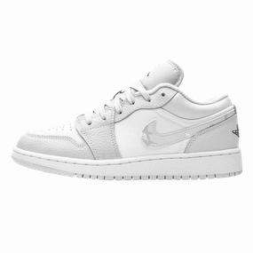 Air Jordan 1 Low SE GS 'White Camo' Air Jordan 1 timeless sneakers for Jordan fans