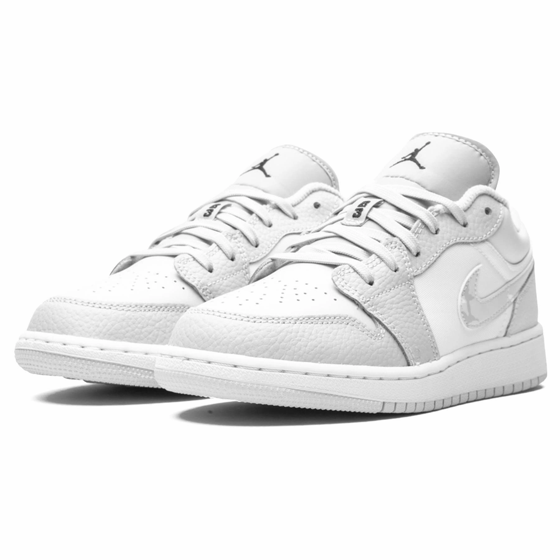 Air Jordan 1 Low SE GS 'White Camo' Air Jordan 1 vintage style sneakers