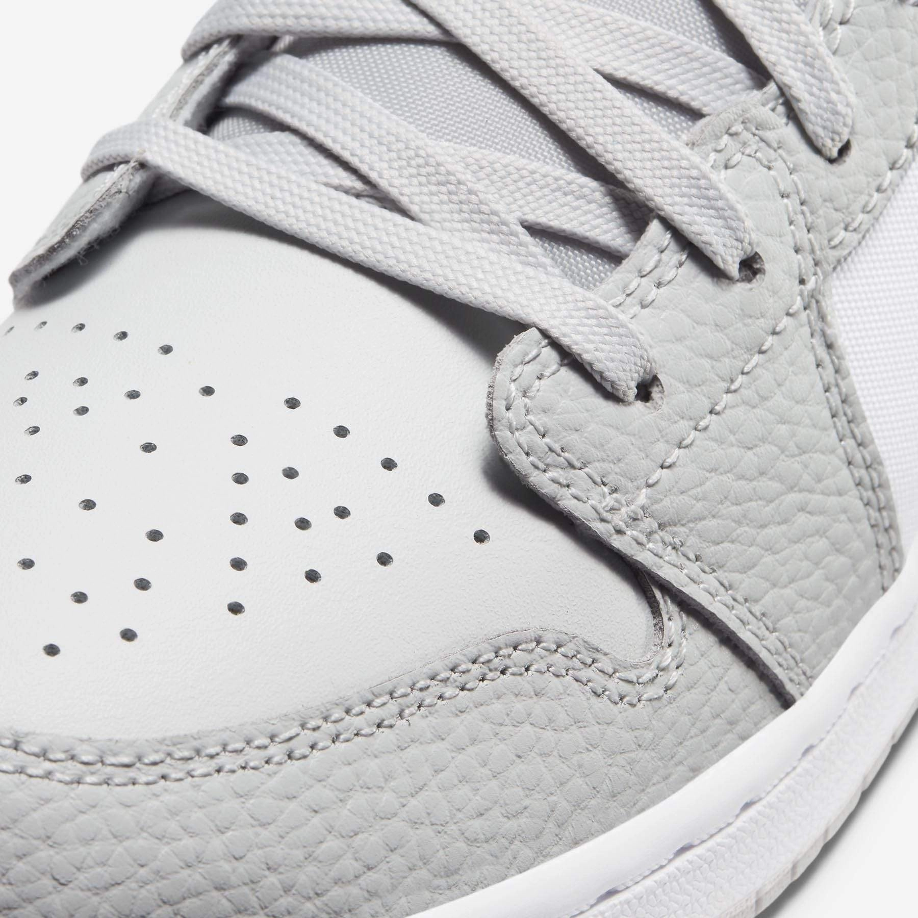 Air Jordan 1 Low SE GS 'White Camo' Air Jordan 1 vintage style sneakers