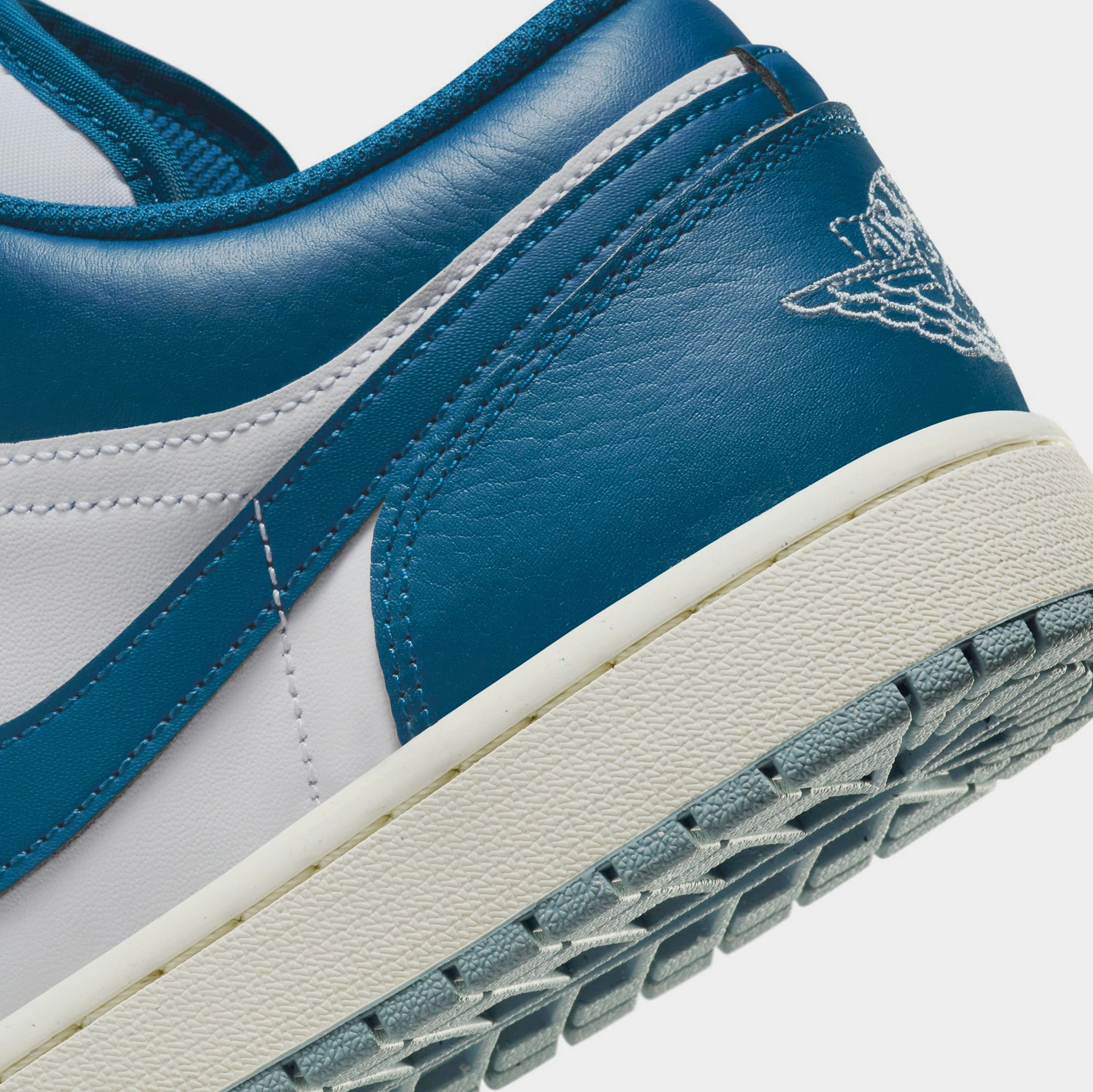 Air Jordan 1 Low SE Industrial Blue Mens Lifestyle Shoes (White/Blue Grey/Sail/Industrial Blue) Air Jordan 1 original design shoes