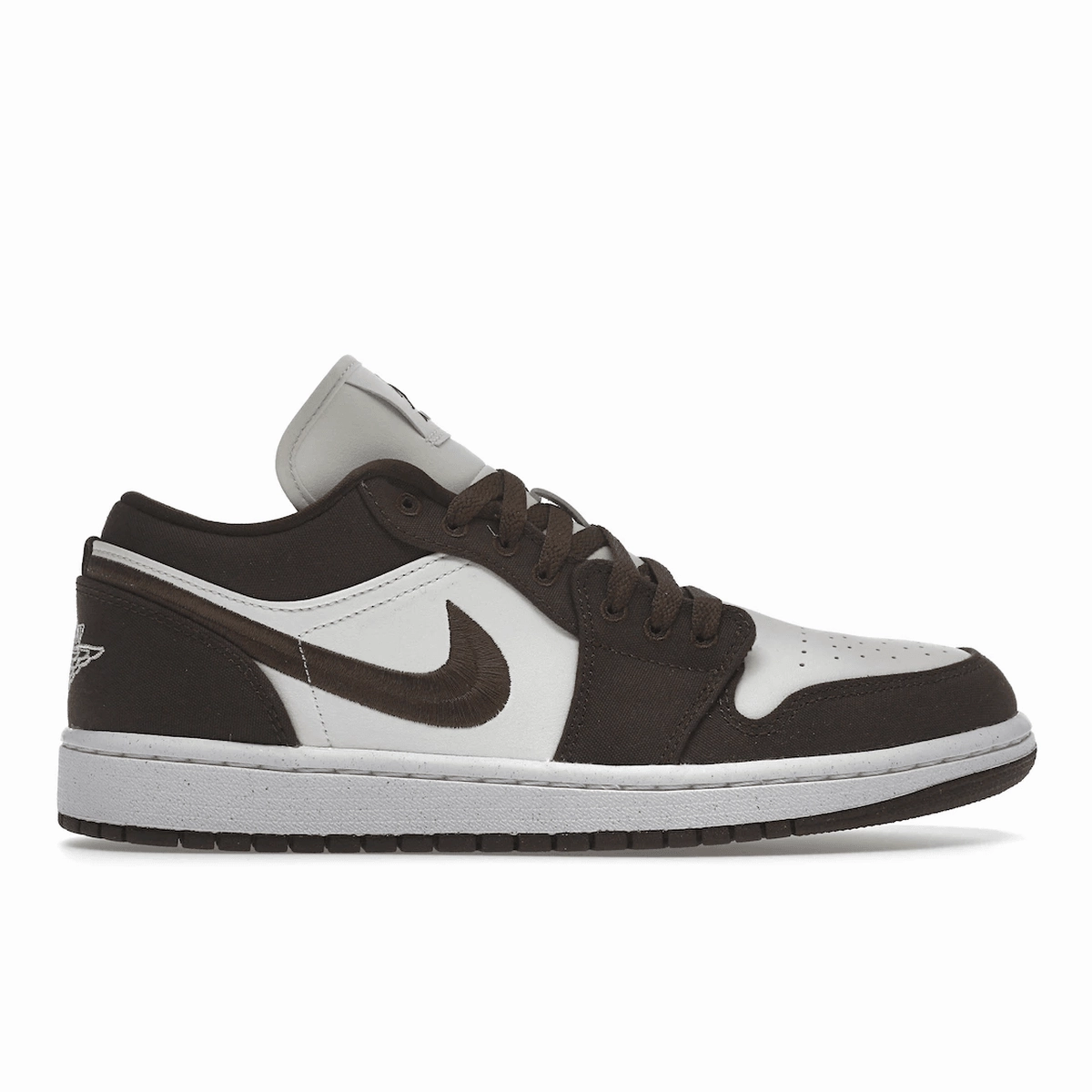Air Jordan 1 Low SE Light Olive Air Jordan 1 Low shoes with sleek lifestyle appeal