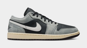 Air Jordan 1 Low SE Mens Lifestyle Shoes (Light Smoke Grey/White/Off Noir) Air Jordan 1 classic shoes for streetwear looks