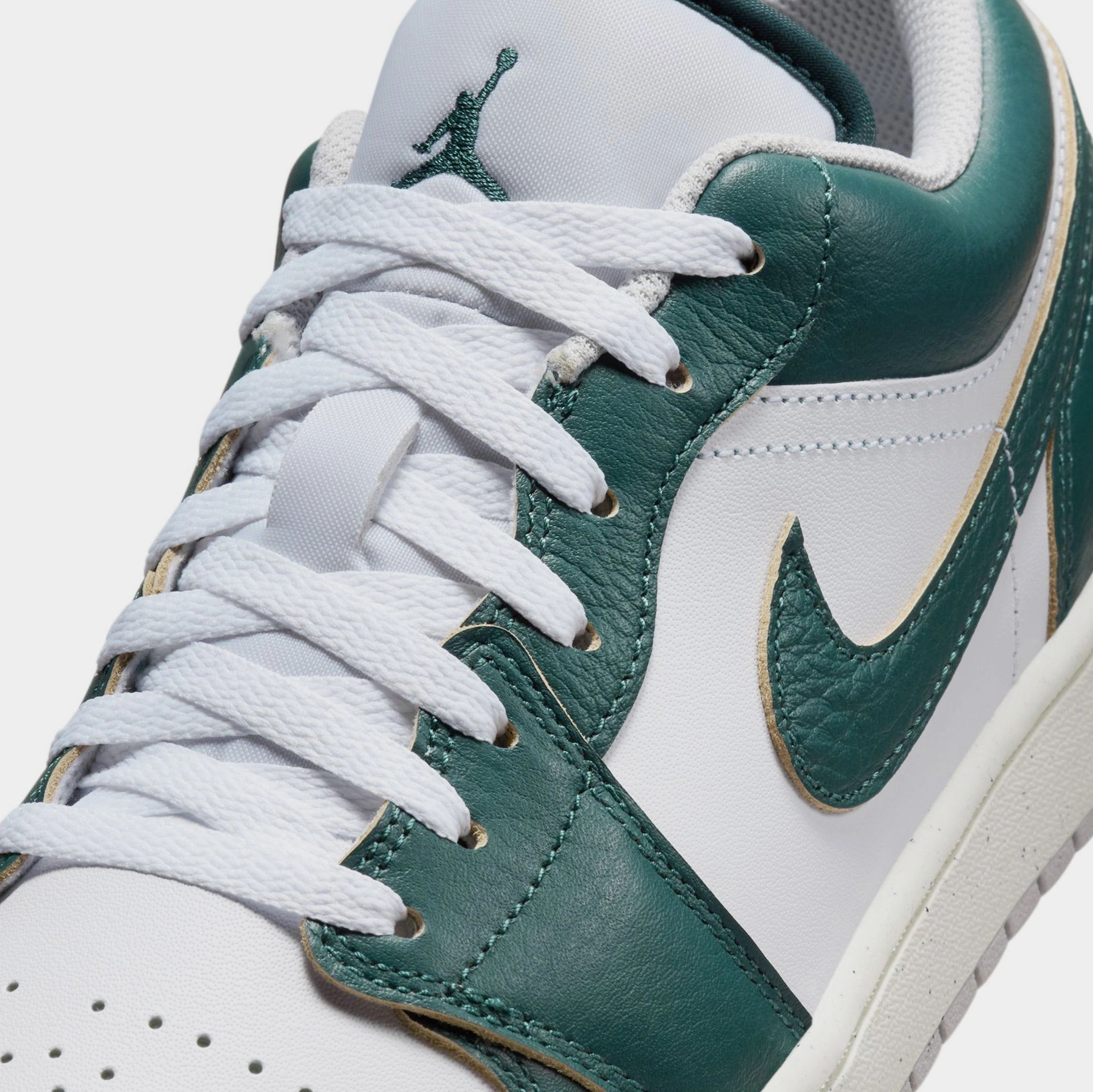 Air Jordan 1 Low SE Oxidized Green Mens Lifestyle Shoes (Oxidized Green/White/Sail/Neutral Grey) Air Jordan 1 original design shoes