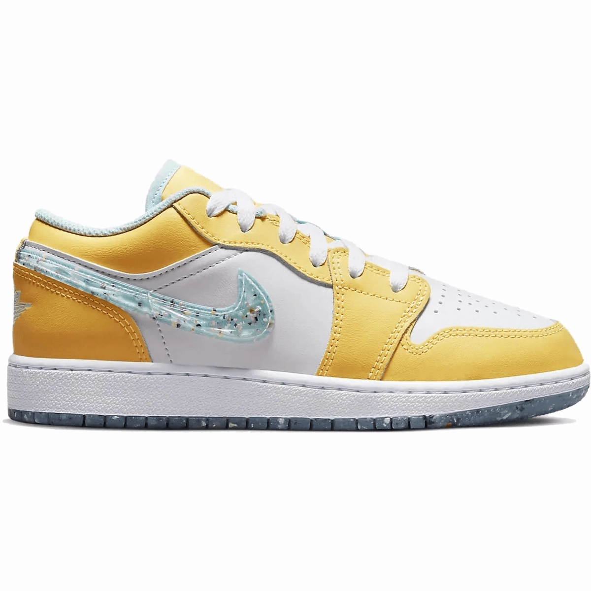 Air Jordan 1 Low SE Recycled Grind Air Jordan 1 Low shoes with sleek lifestyle appeal