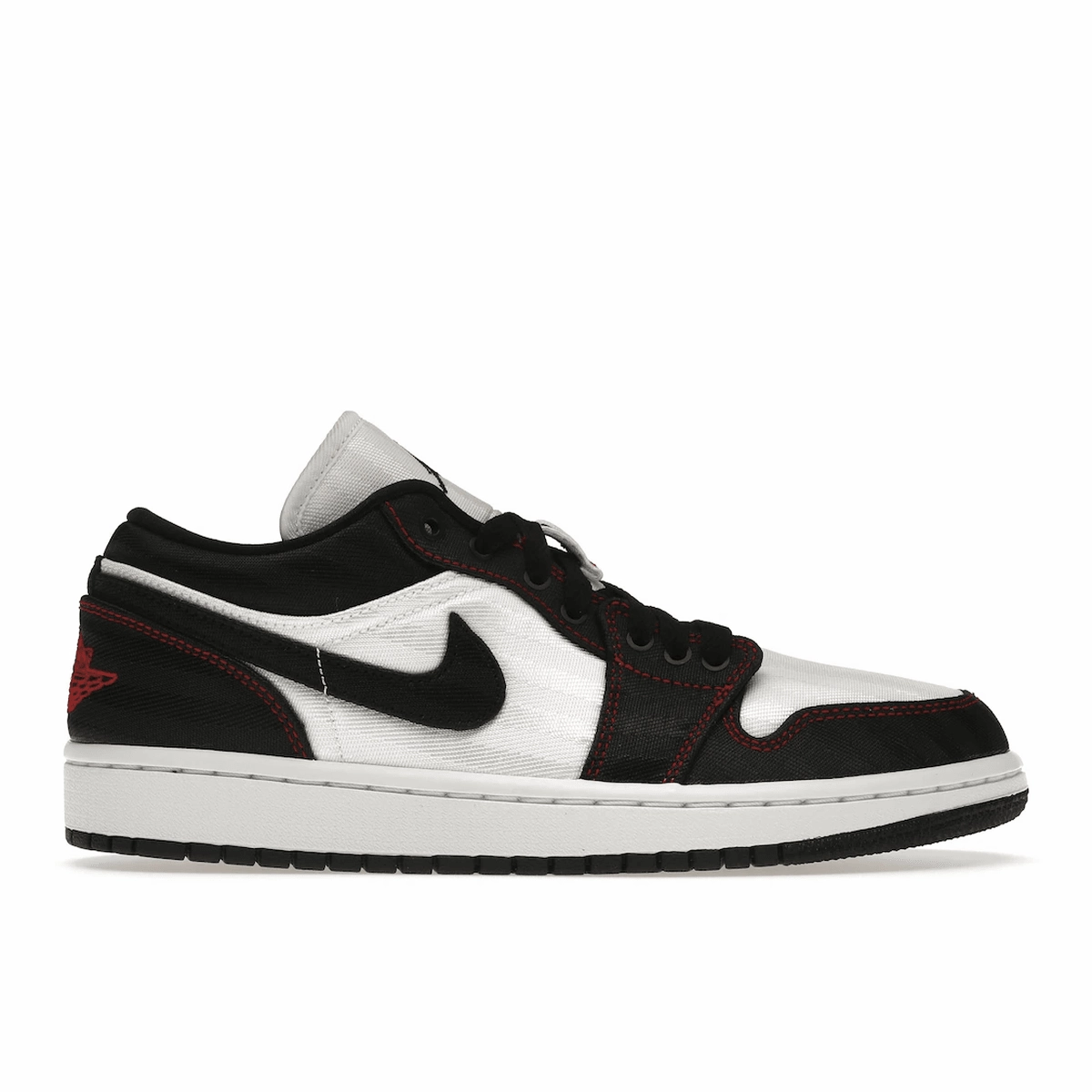 Air Jordan 1 Low SE Utility White Black Gym Red Air Jordan 1 Low shoes with sleek lifestyle appeal