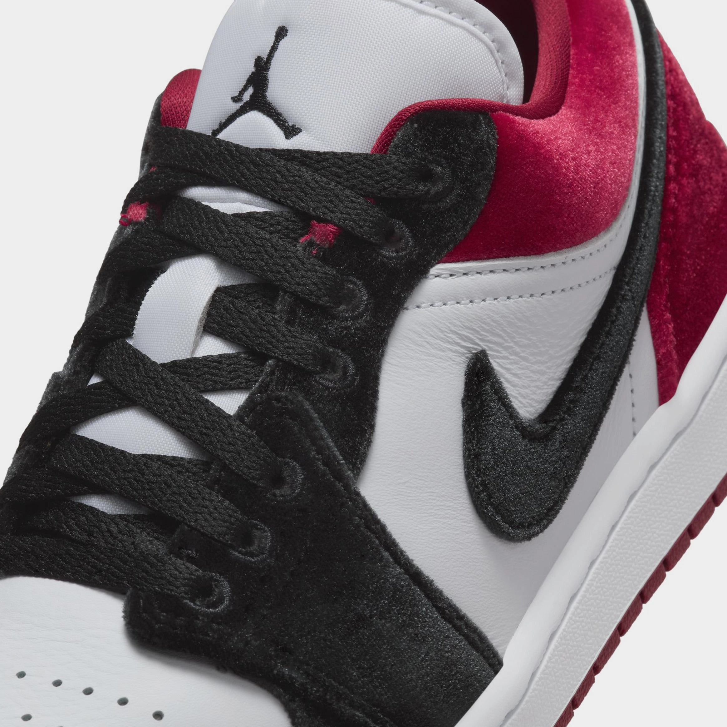 Air Jordan 1 Low SE Velvet Black Gym Red Womens Lifestyle Shoes (Black/White/Team Red/Black) Air Jordan 1 original design shoes