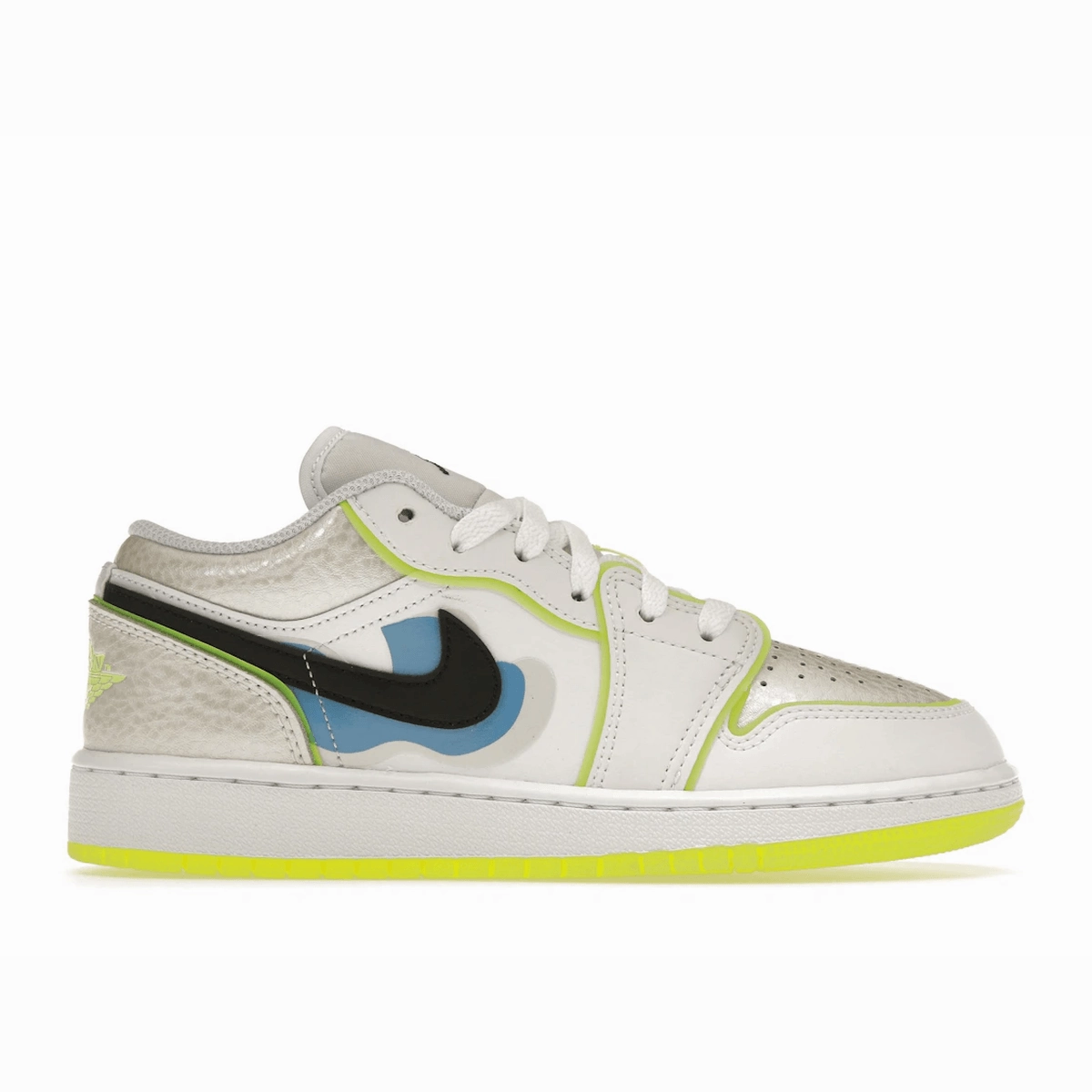 Air Jordan 1 Low SE Warped Swoosh Air Jordan 1 Low shoes with sleek lifestyle appeal