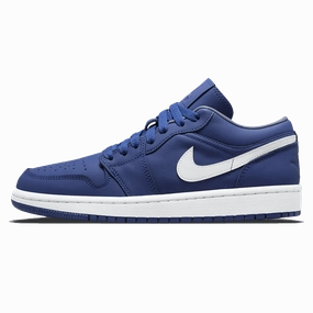 Air Jordan 1 Low SE Wmns 'Deep Royal Blue' Air Jordan 1 sneakers with heritage court style