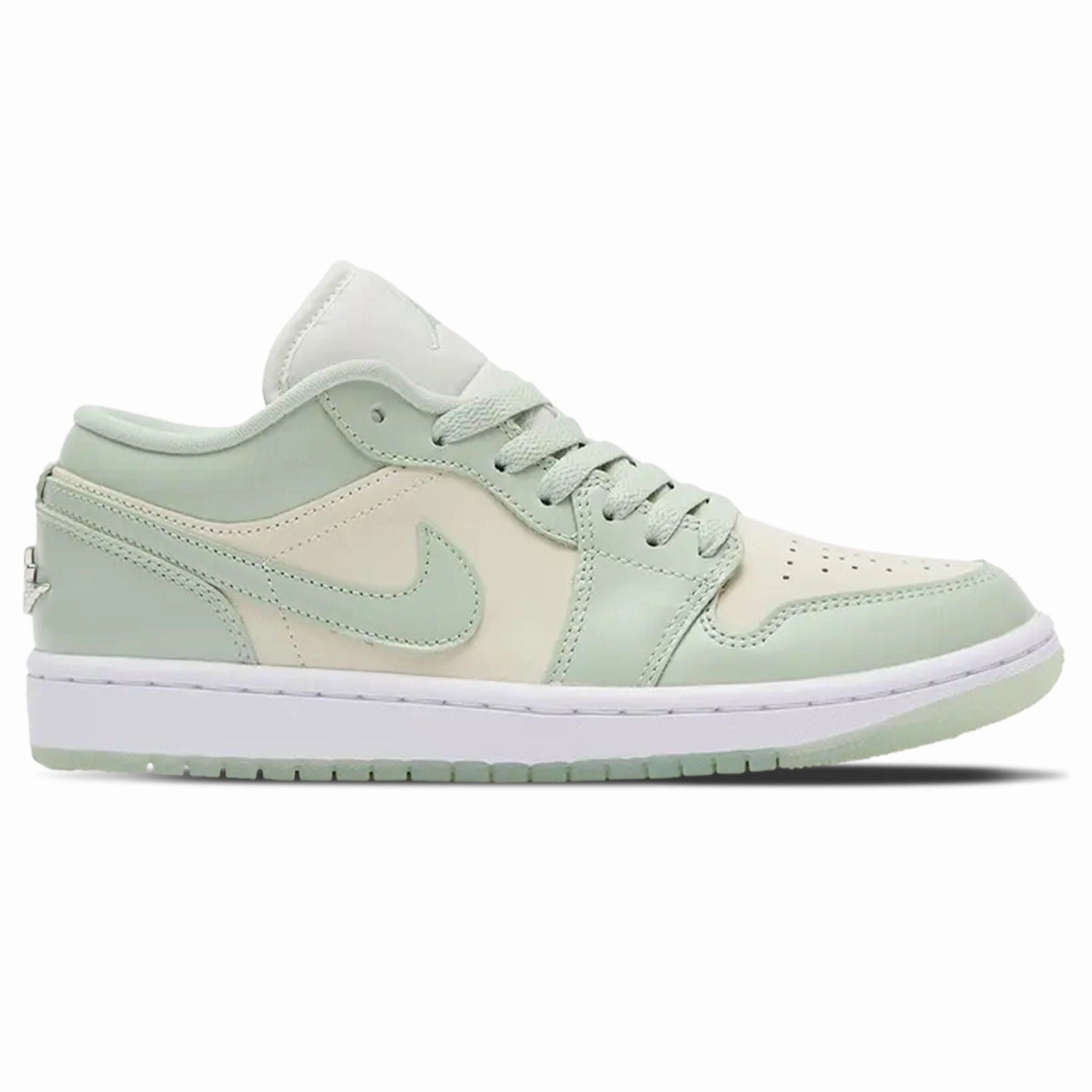Air Jordan 1 Low SE Wmns 'Seafoam Sail' Air Jordan 1 Low lifestyle shoes