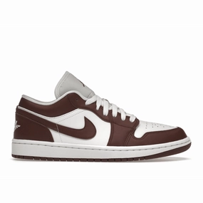 Air Jordan 1 Low Team Red Air Jordan 1 Low shoes with sleek lifestyle appeal