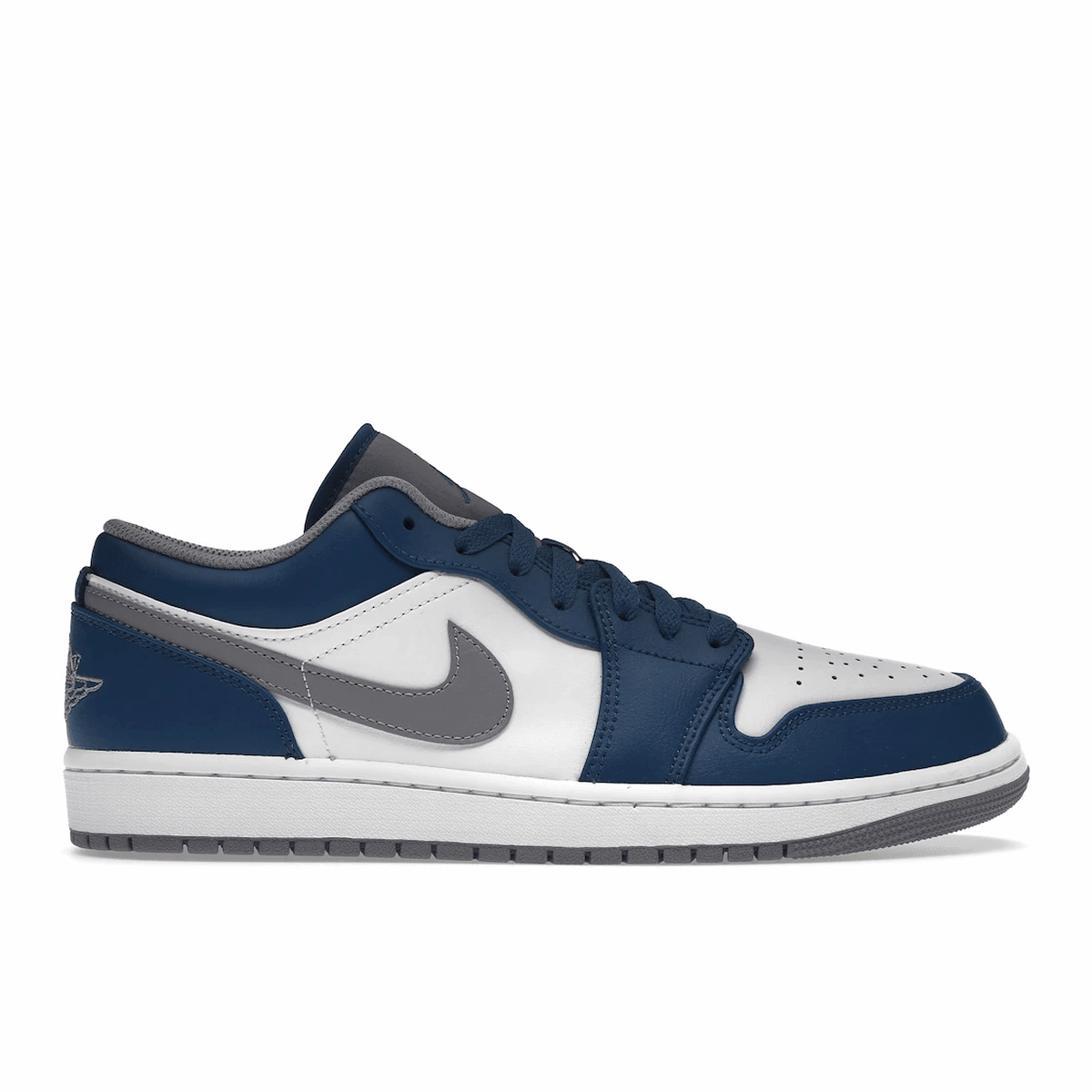 Air Jordan 1 Low True Blue Cement Air Jordan 1 Low shoes with sleek lifestyle appeal