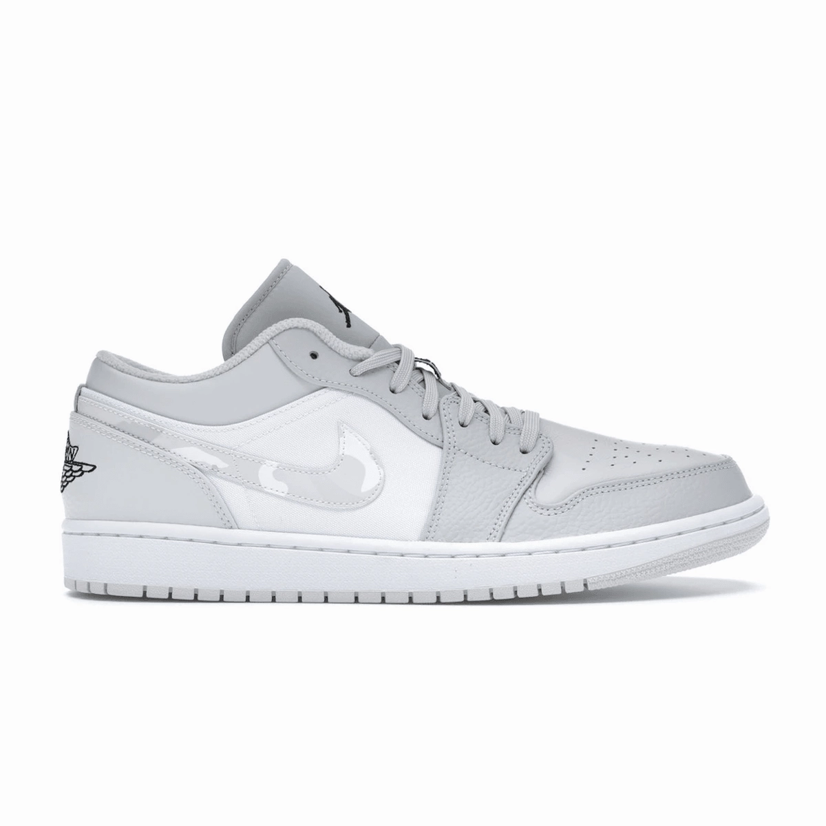 Air Jordan 1 Low White Camo Air Jordan 1 Low shoes with sleek lifestyle appeal