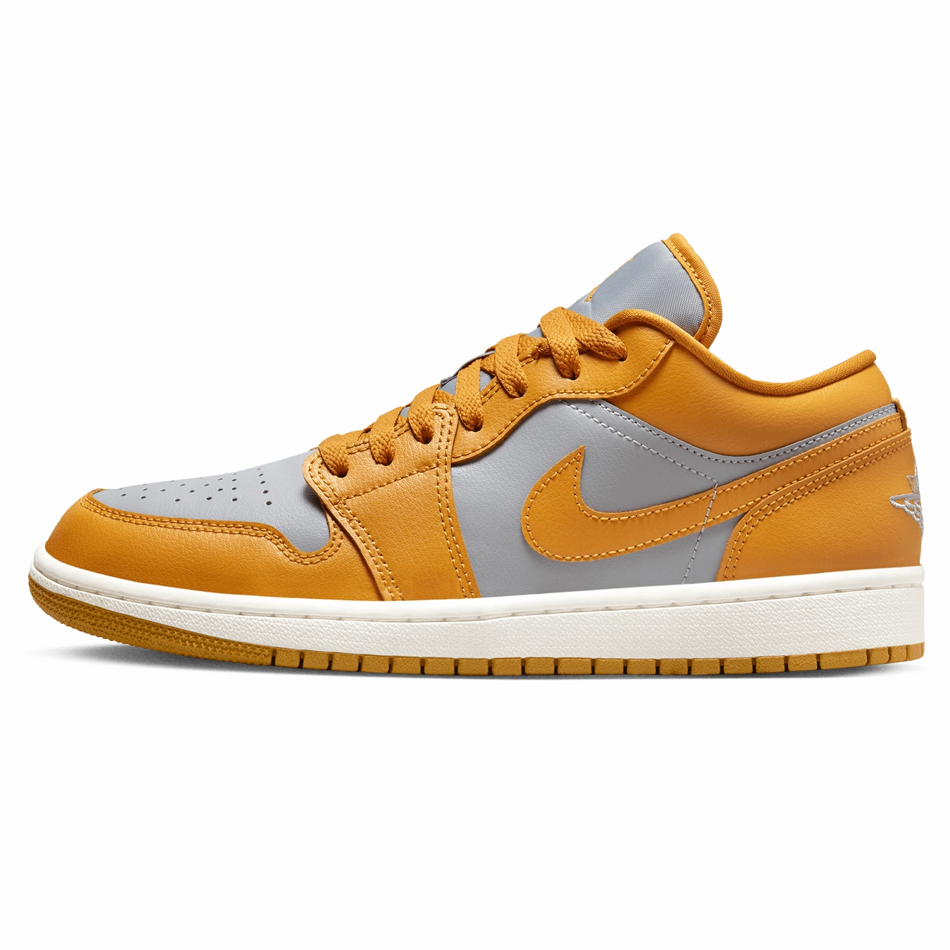 Air Jordan 1 Low Wmns 'Chutney' Air Jordan 1 sneakers with heritage court style