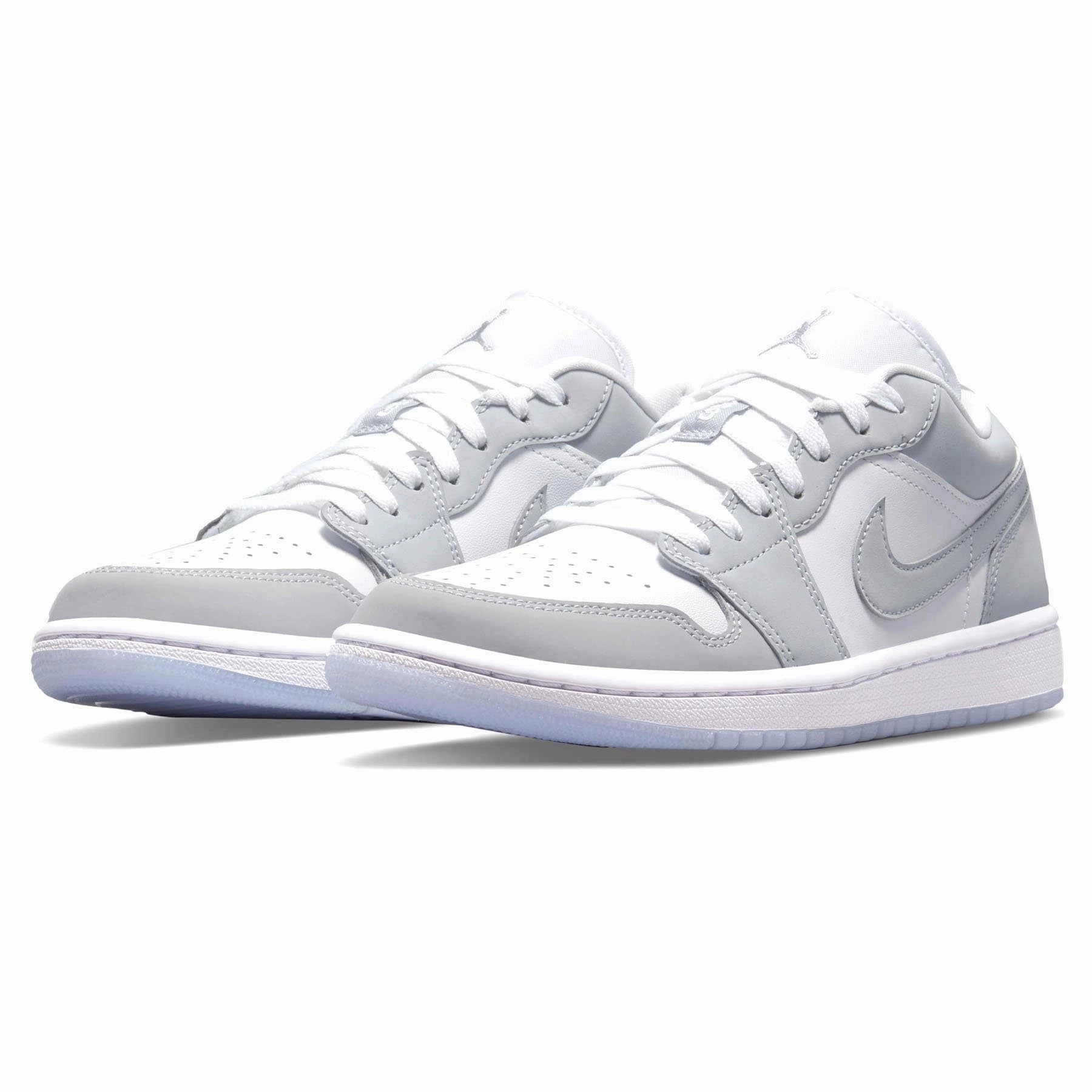 Air Jordan 1 Low Wmns 'White Wolf Grey' Air Jordan 1 vintage style sneakers