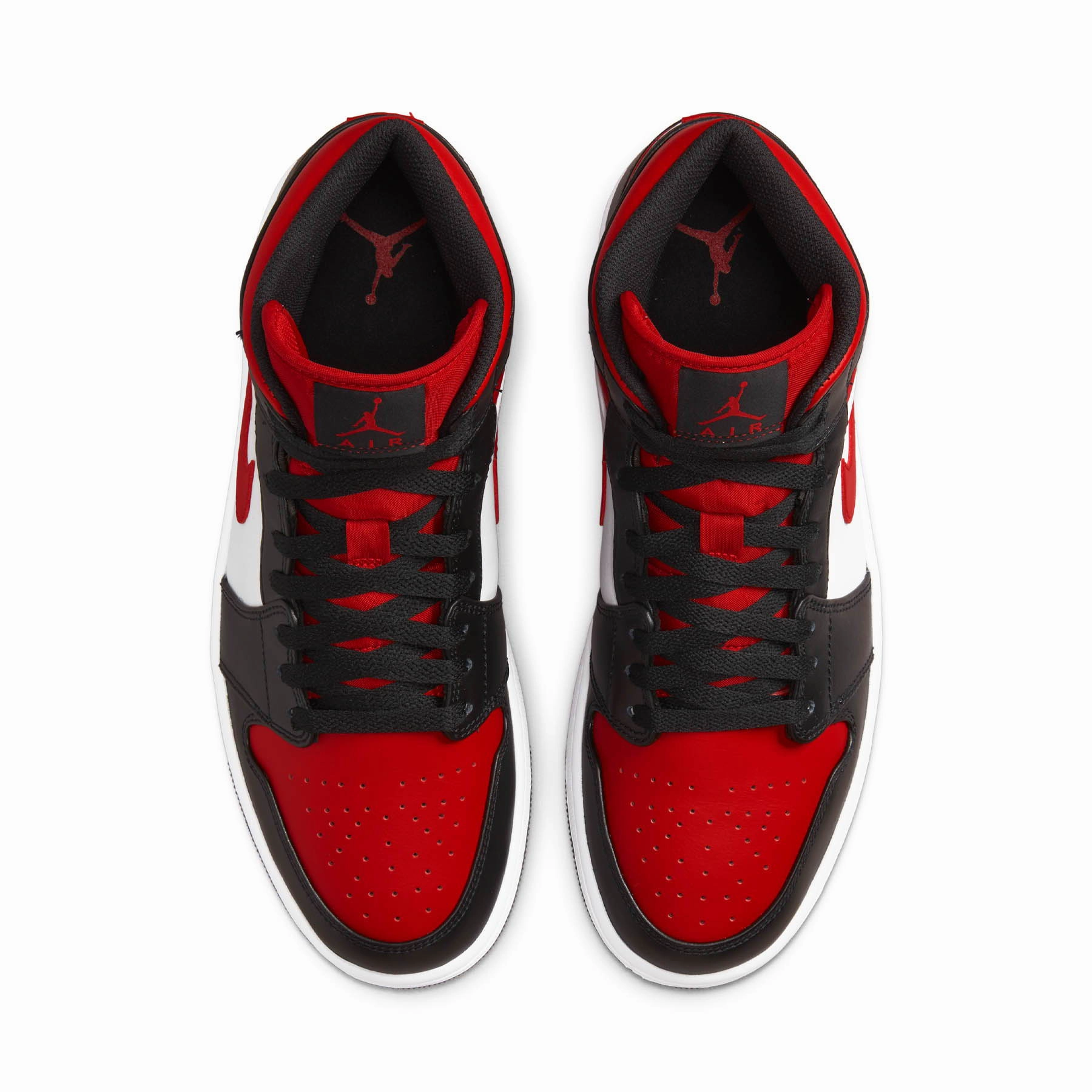 Air Jordan 1 Mid 'Black Fire Red' Air Jordan 1 vintage style sneakers
