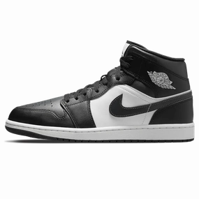 Air Jordan 1 Mid 'Black Off Noir' Air Jordan 1 sneakers with heritage court style
