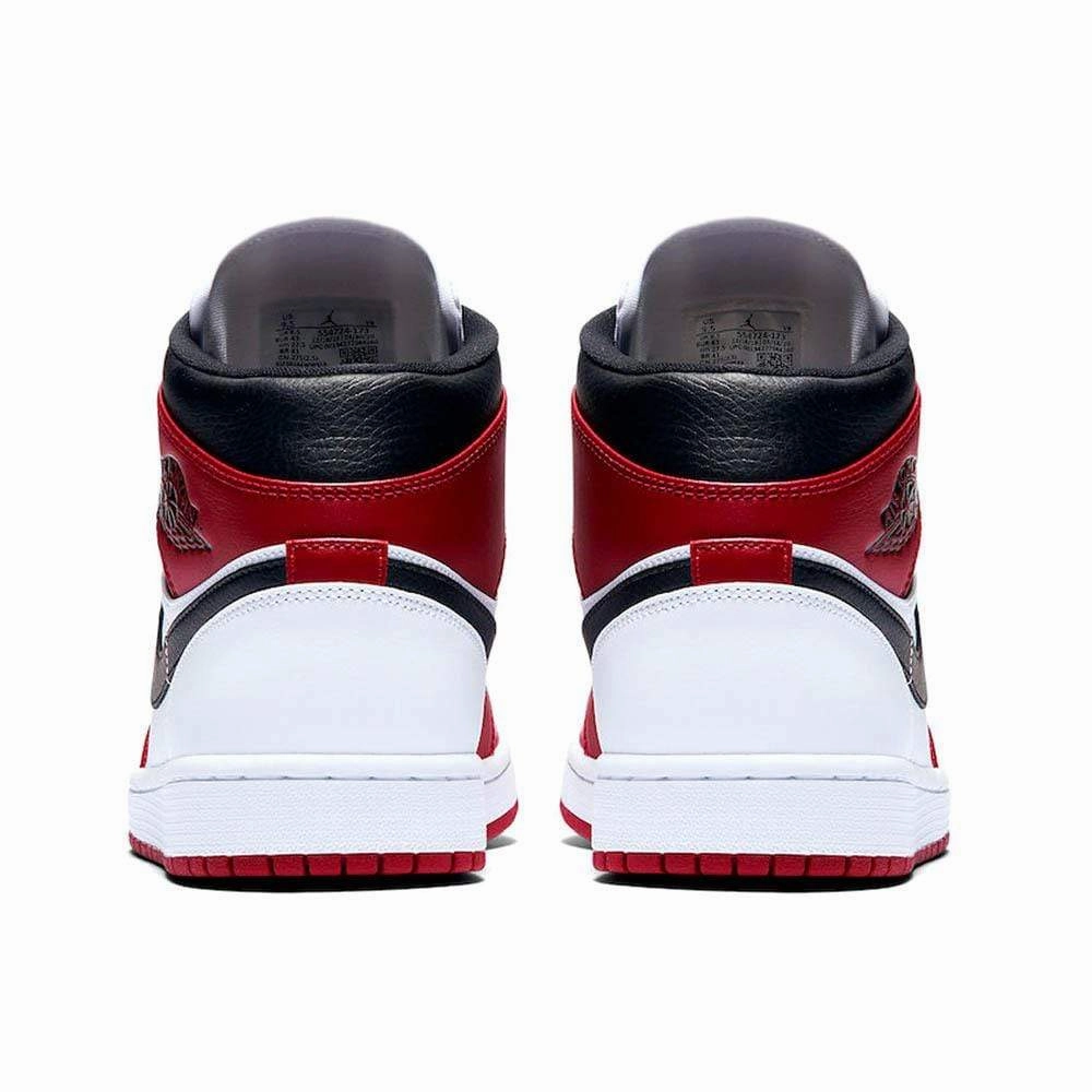 Air Jordan 1 Mid 'Chicago' 2020 Air Jordan 1 vintage style sneakers