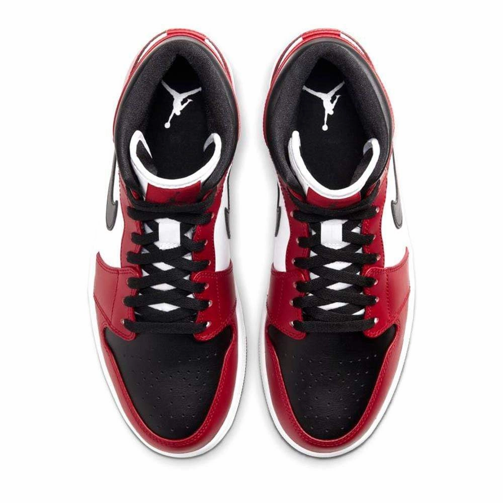 Air Jordan 1 Mid 'Chicago Black Toe' Air Jordan 1 vintage style sneakers