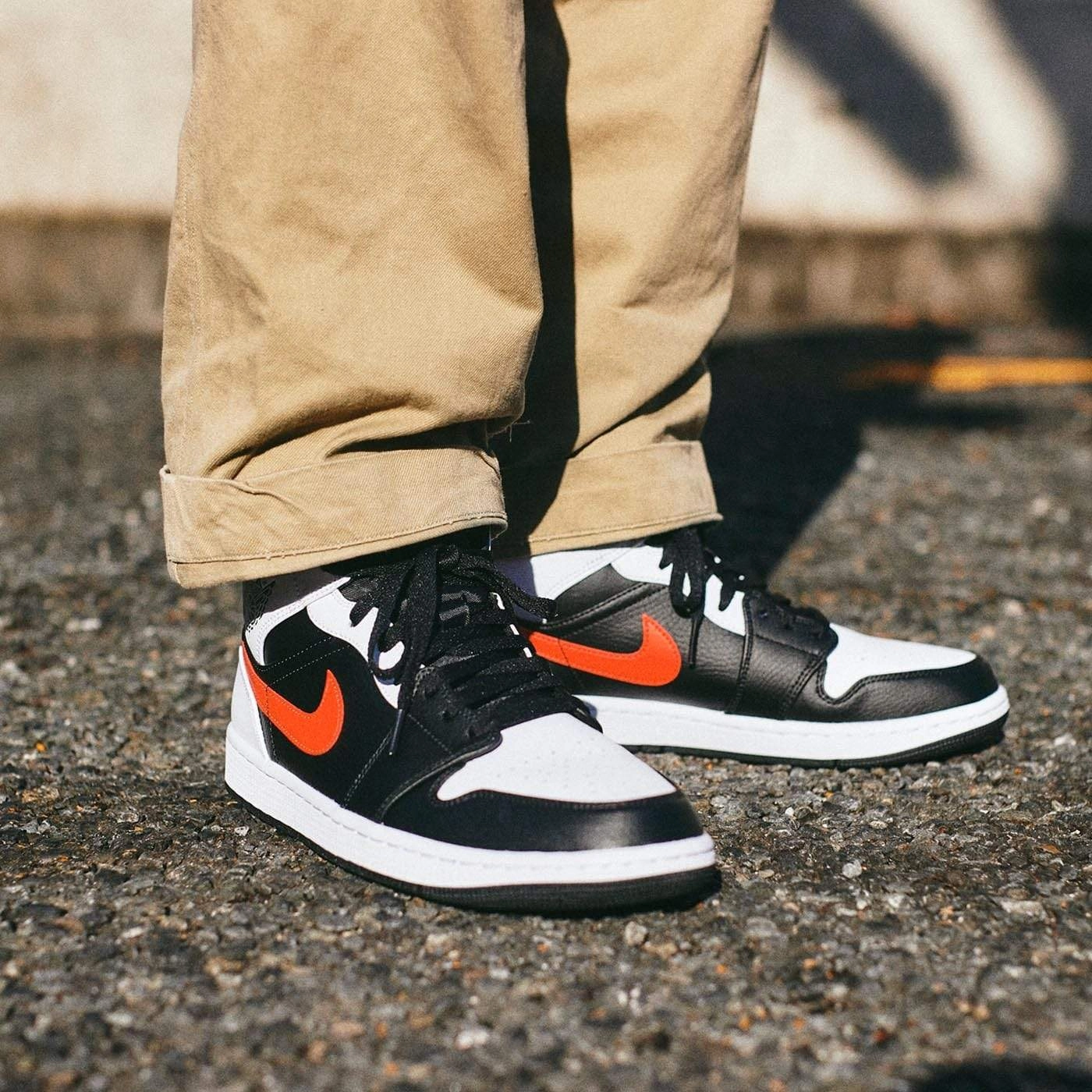 Air Jordan 1 Mid 'Chile Red' Air Jordan 1 Mid streetwear shoes