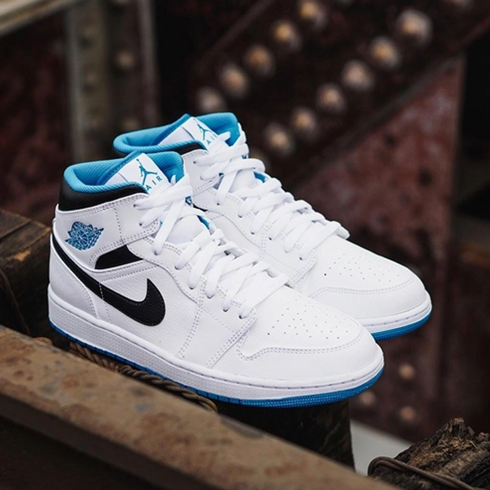 Air Jordan 1 Mid 'Laser Blue' Air Jordan 1 Mid streetwear shoes