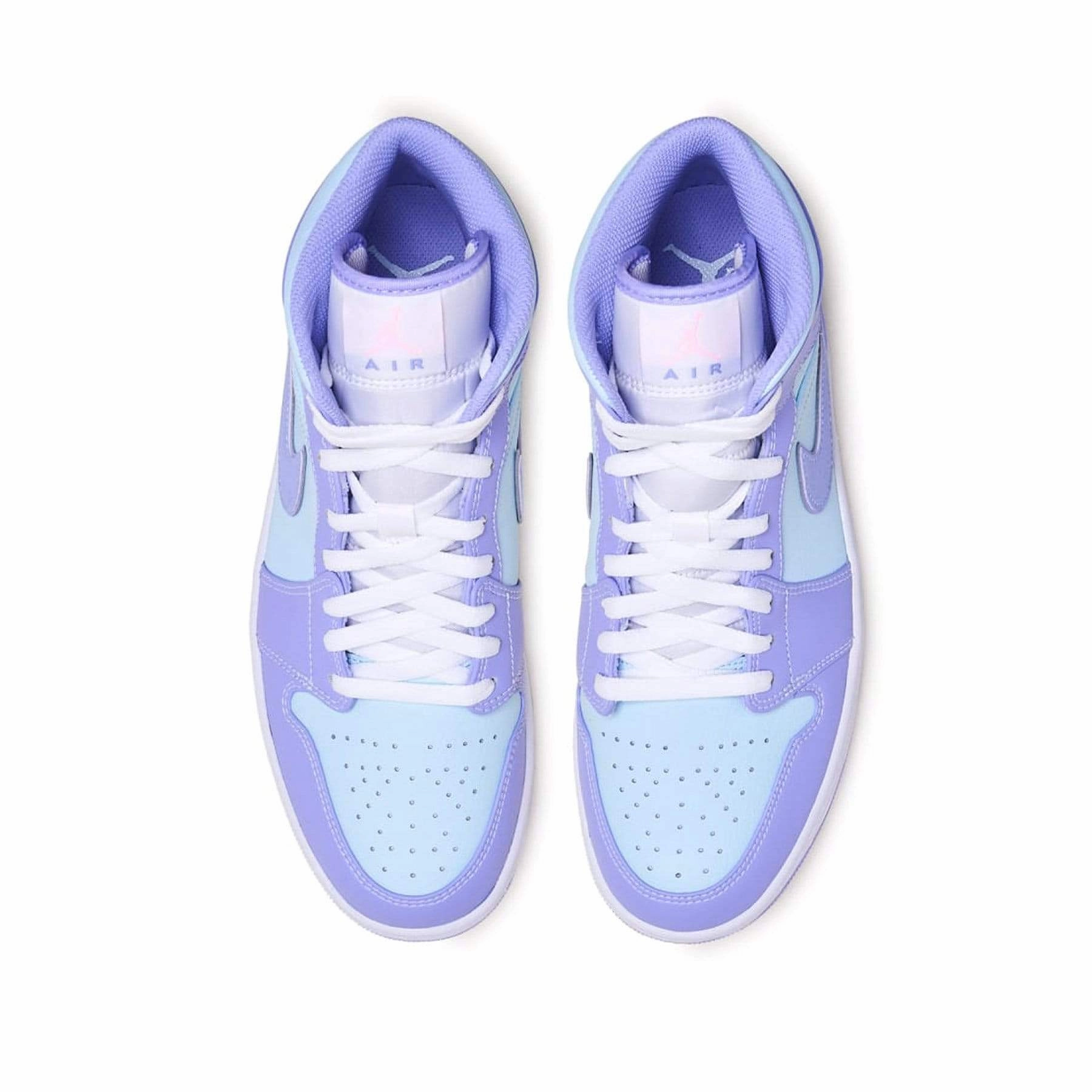 Air Jordan 1 Mid 'Purple Aqua' Air Jordan 1 vintage style sneakers