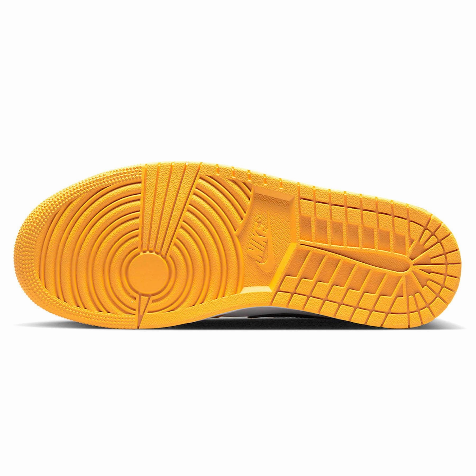 Air Jordan 1 Mid 'Reverse Yellow Toe' Air Jordan 1 vintage style sneakers