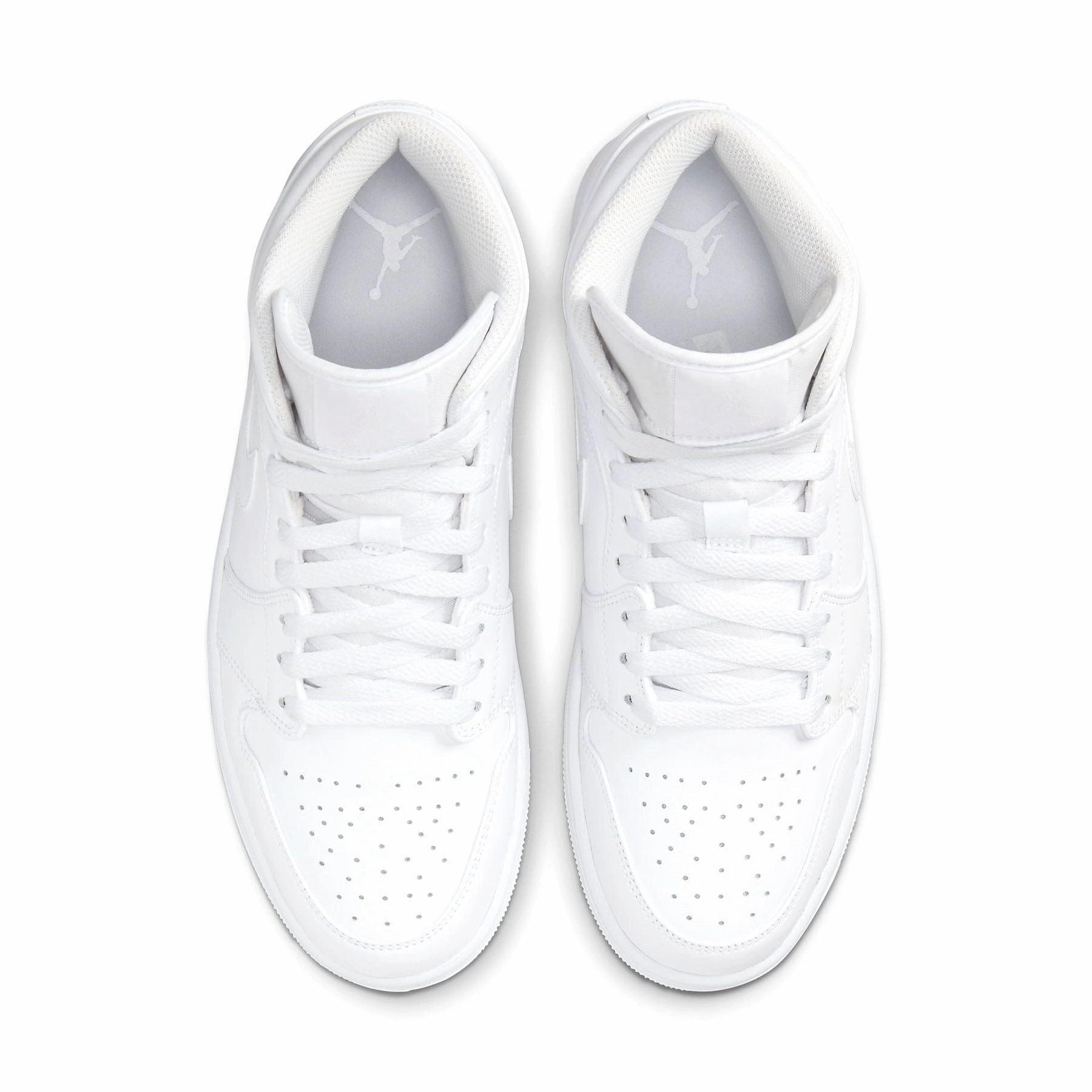 Air Jordan 1 Mid 'Triple White' 2022 Air Jordan 1 classic sneakers