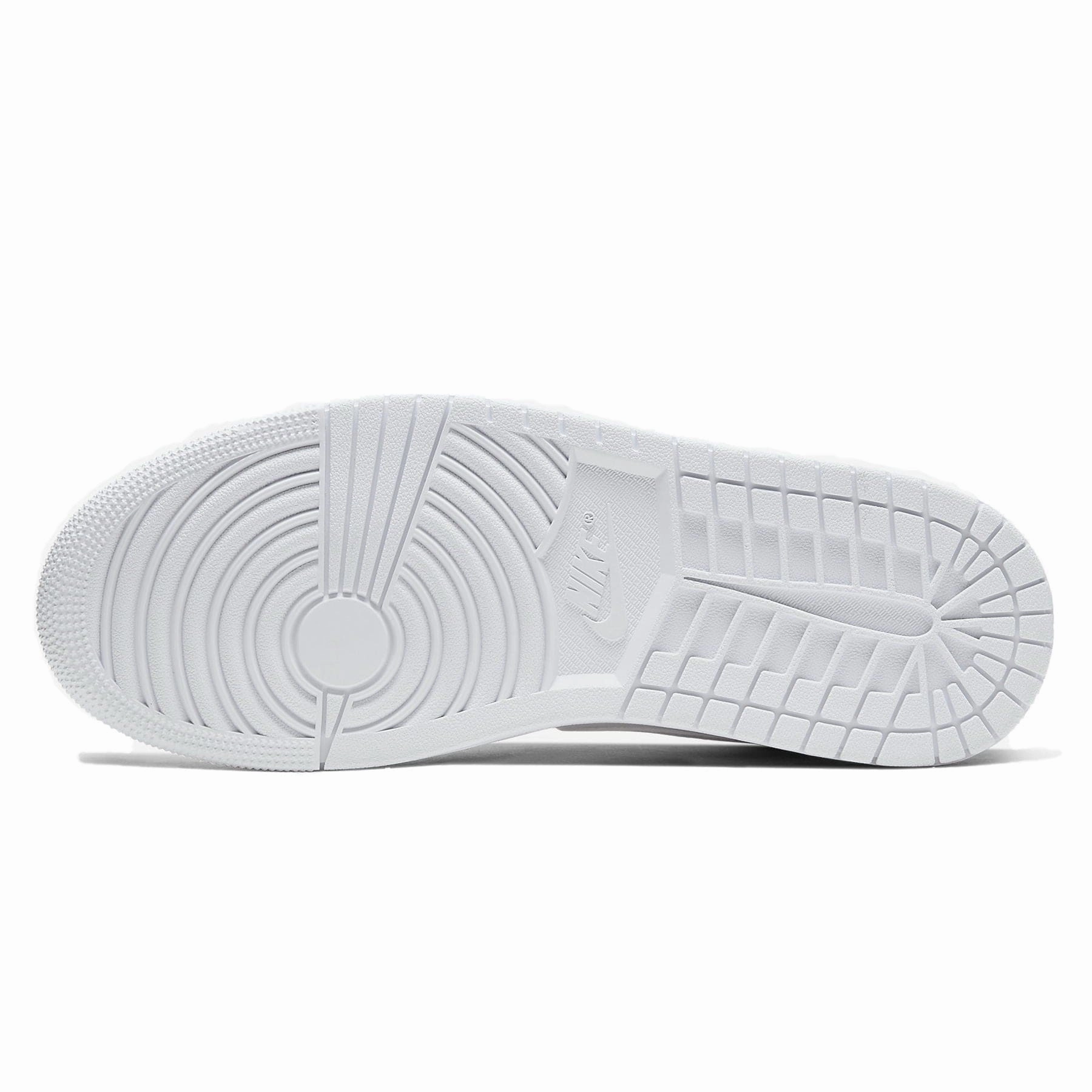 Air Jordan 1 Mid 'Triple White' Air Jordan 1 vintage style sneakers
