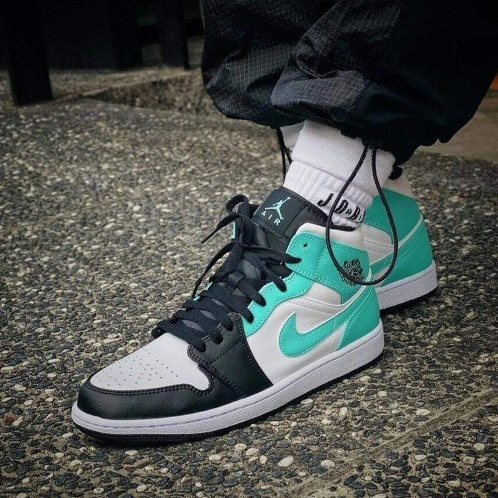 Air Jordan 1 Mid 'Tropical Twist' Air Jordan 1 Mid streetwear shoes