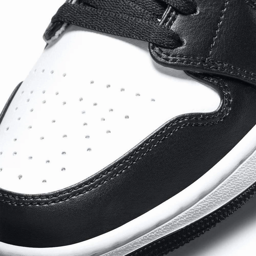 Air Jordan 1 Mid 'White Shadow' Air Jordan 1 vintage style sneakers