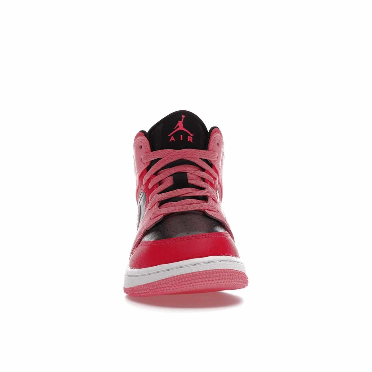 Air Jordan 1 Mid Coral Chalk Air Jordan 1 Mid retro sneakers