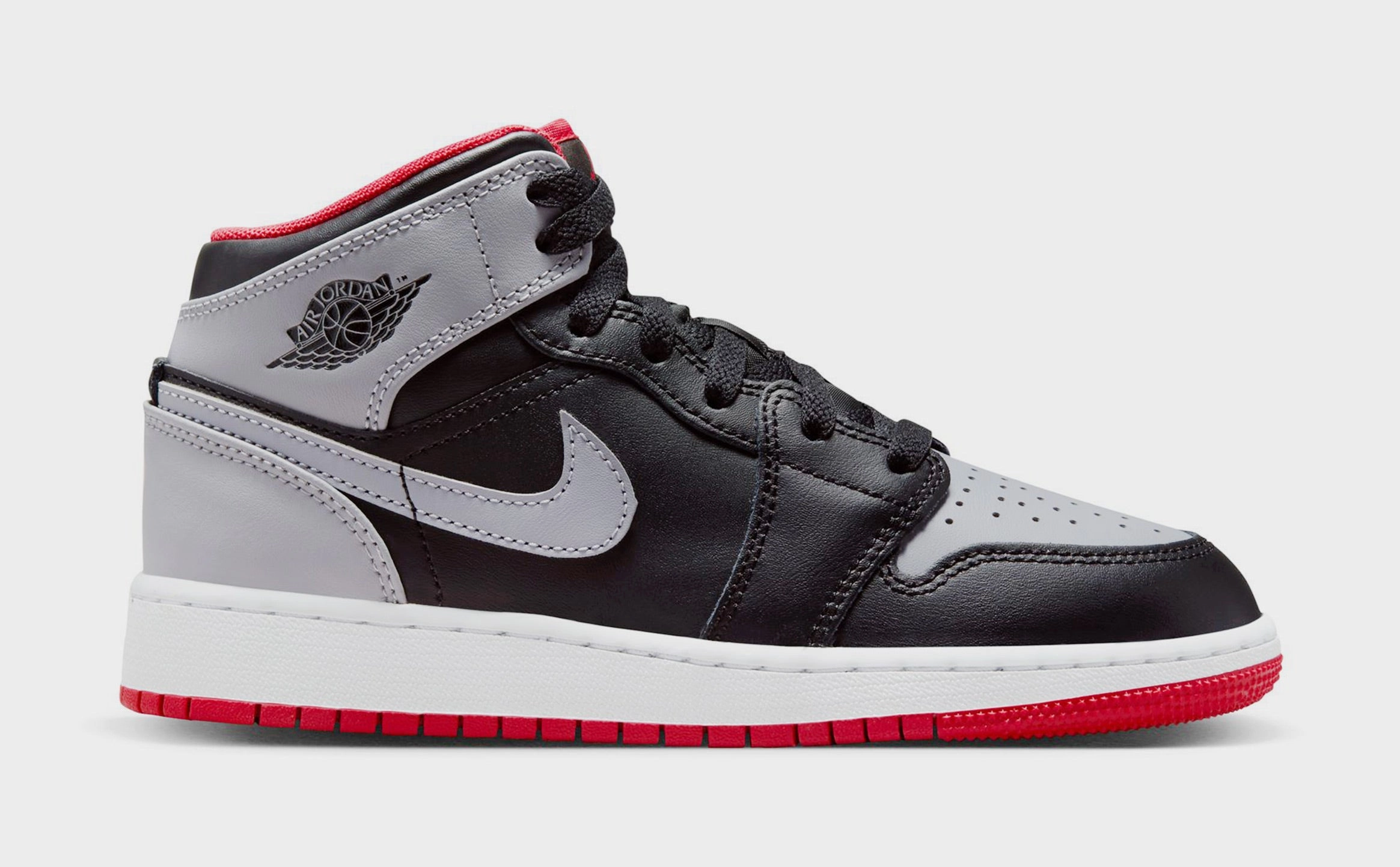 Air Jordan 1 Mid Grade School Basketball Shoes (Black/Cement Grey/Fire Red/White) Air Jordan 1 classic shoes for streetwear looks