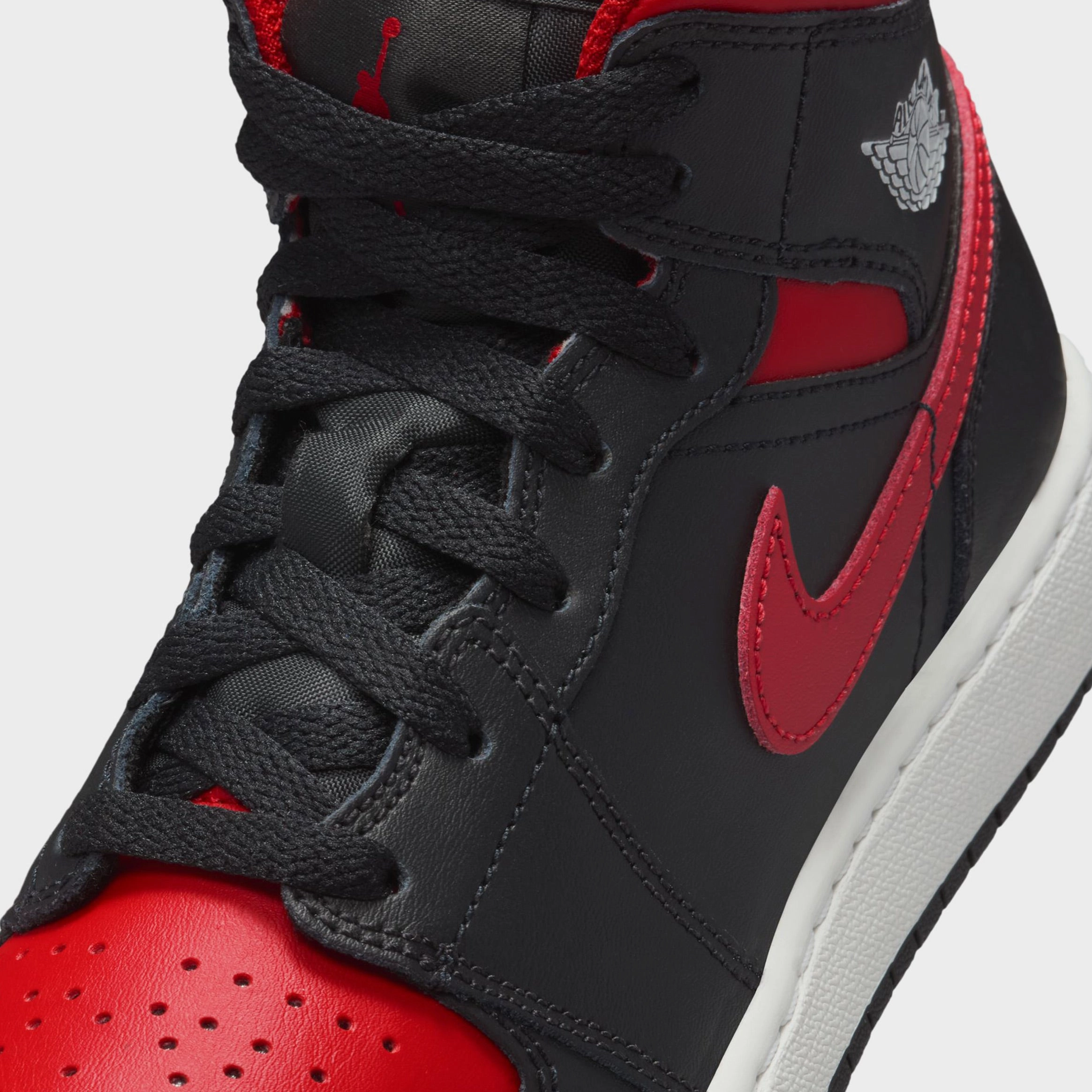 Air Jordan 1 Mid Grade School Basketball Shoes (Black/Summit White/Varsity Red) Air Jordan 1 original design shoes