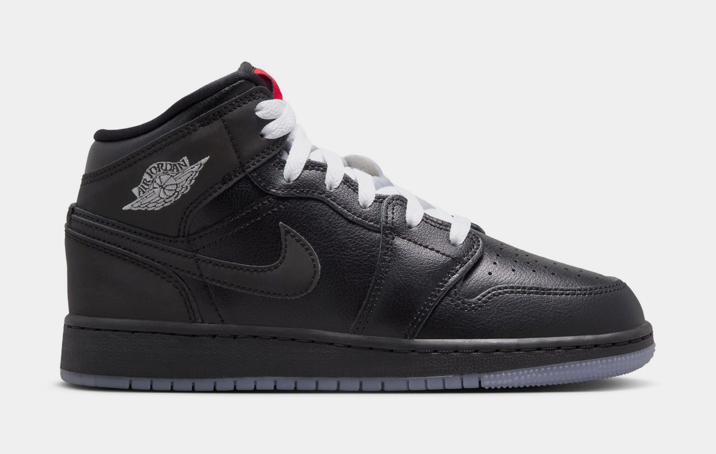 Air Jordan 1 Mid Grade School Basketball Shoes (Black/White/Wolf Grey) Air Jordan 1 classic shoes for streetwear looks