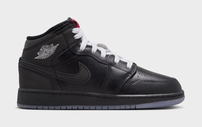 Air Jordan 1 Mid Grade School Basketball Shoes (Black/White/Wolf Grey) Air Jordan 1 classic shoes for streetwear looks