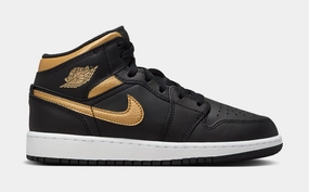 Air Jordan 1 Mid Grade School Lifestyle Shoes (Black/White/Metallic Gold) Air Jordan 1 classic shoes for streetwear looks