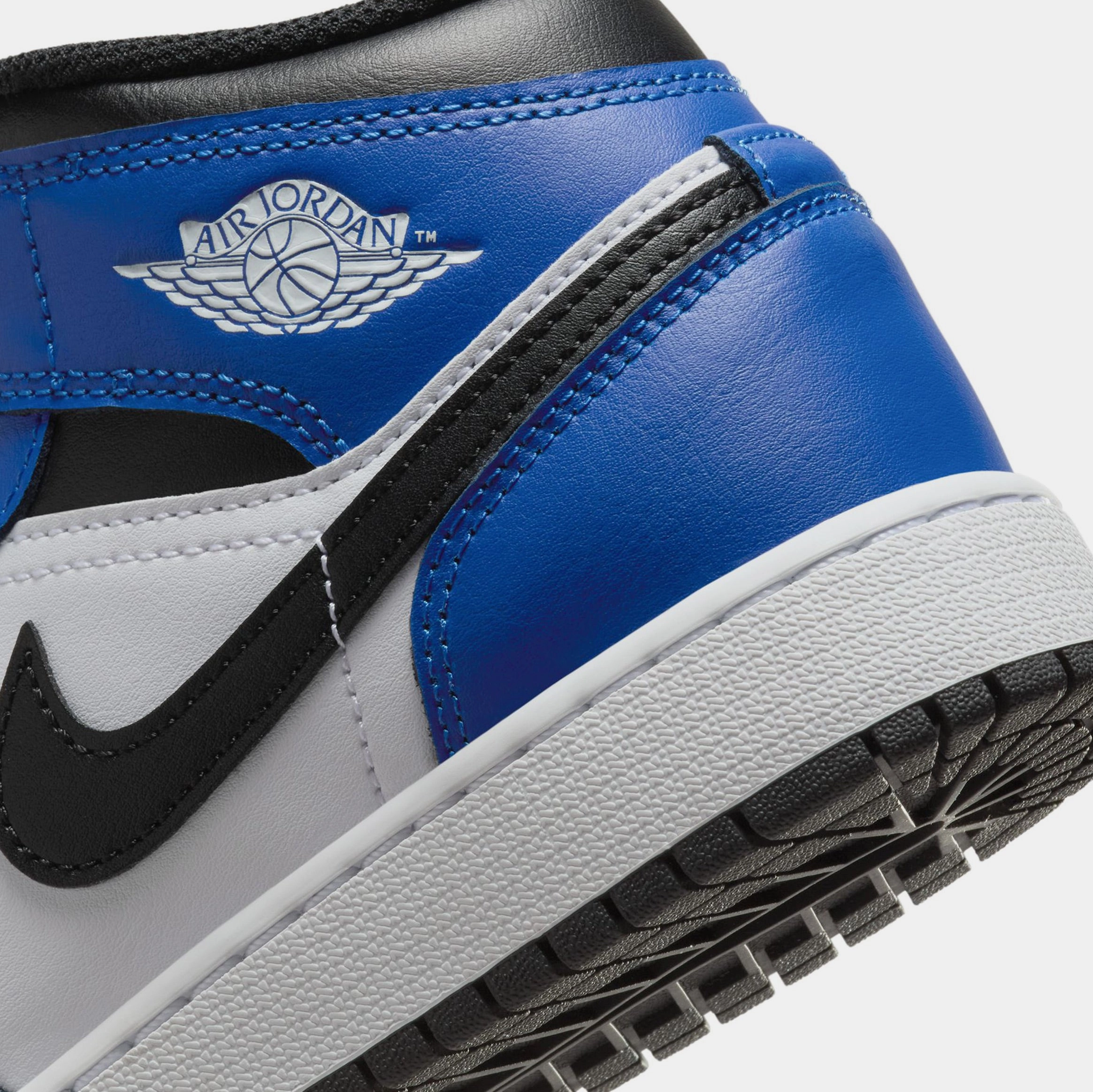 Air Jordan 1 Mid Grade School Lifestyle Shoes (Game Royal/White/Black) Free Shipping Air Jordan 1 original design shoes