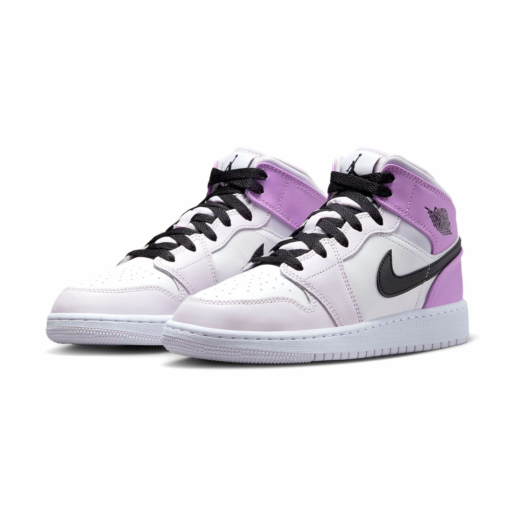 Air Jordan 1 Mid GS 'Barely Grape' Air Jordan 1 vintage style sneakers