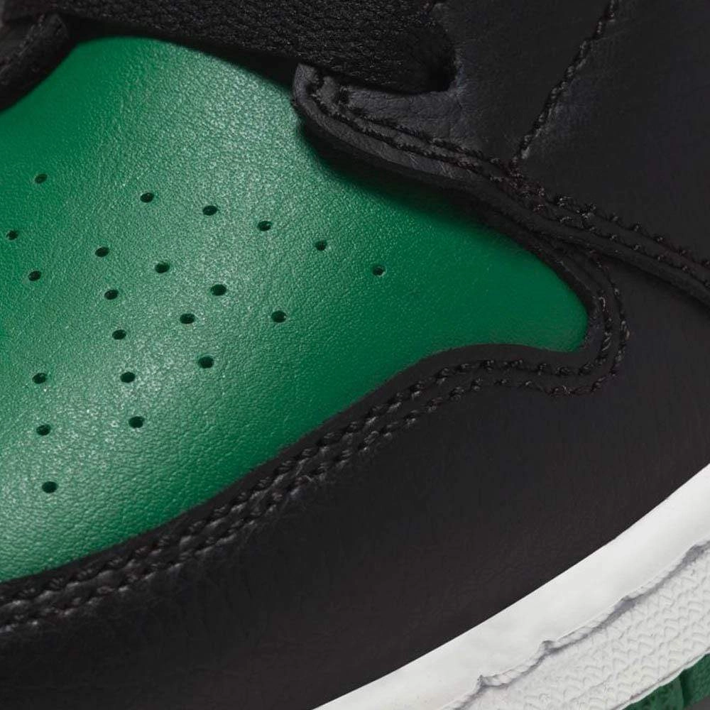 Air Jordan 1 Mid GS 'Black Pine Green' Air Jordan 1 vintage style sneakers