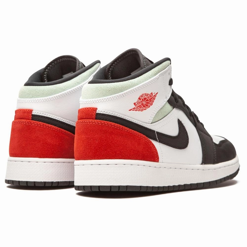 Air Jordan 1 Mid GS 'Red Mint' Air Jordan 1 vintage style sneakers