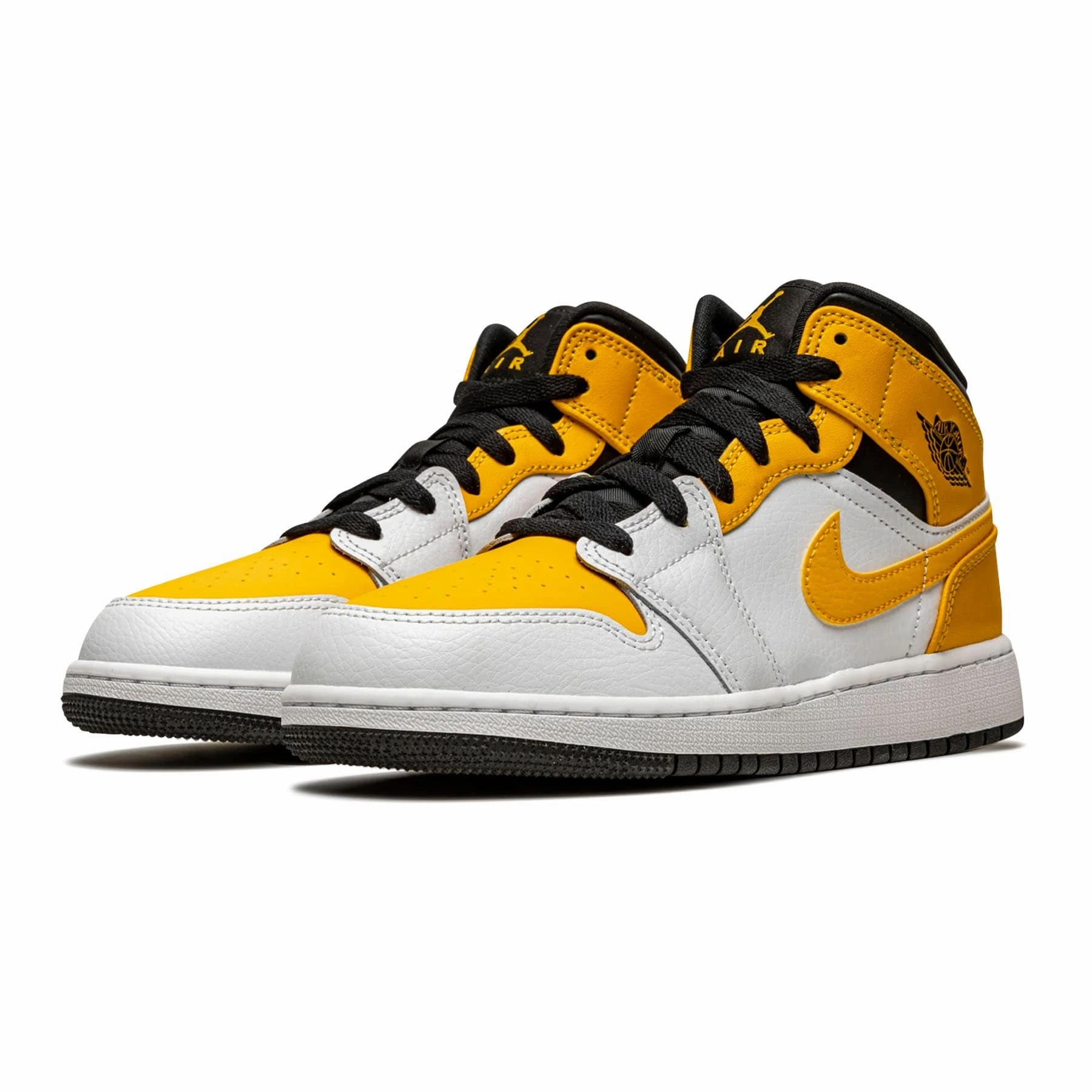 Air Jordan 1 Mid GS 'University Gold' Air Jordan 1 vintage style sneakers