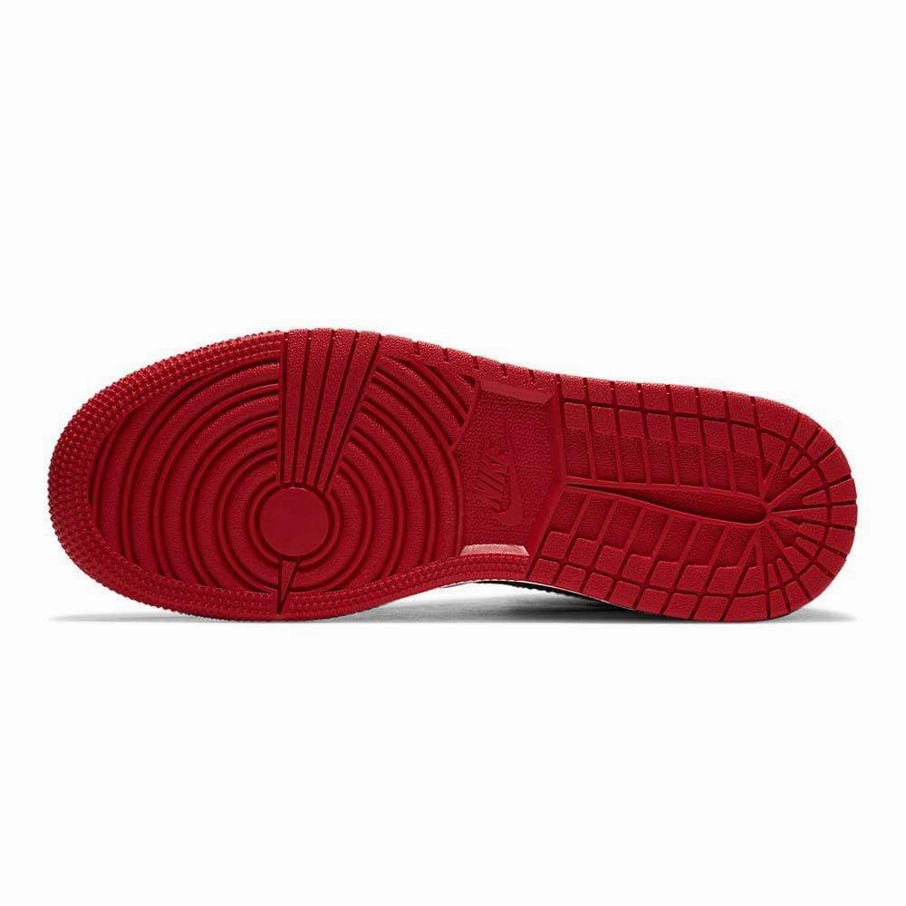 Air Jordan 1 Mid GS Chicago Air Jordan 1 vintage style sneakers