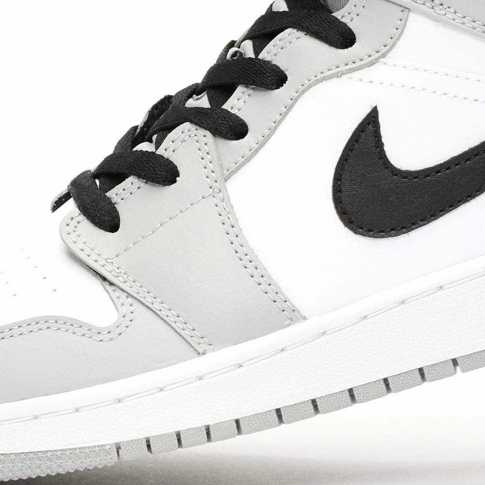 Air Jordan 1 Mid GS "Light Smoke Grey" Air Jordan 1 vintage style sneakers