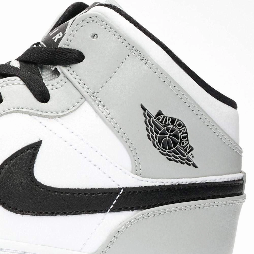 Air Jordan 1 Mid GS "Light Smoke Grey" Air Jordan 1 vintage style sneakers