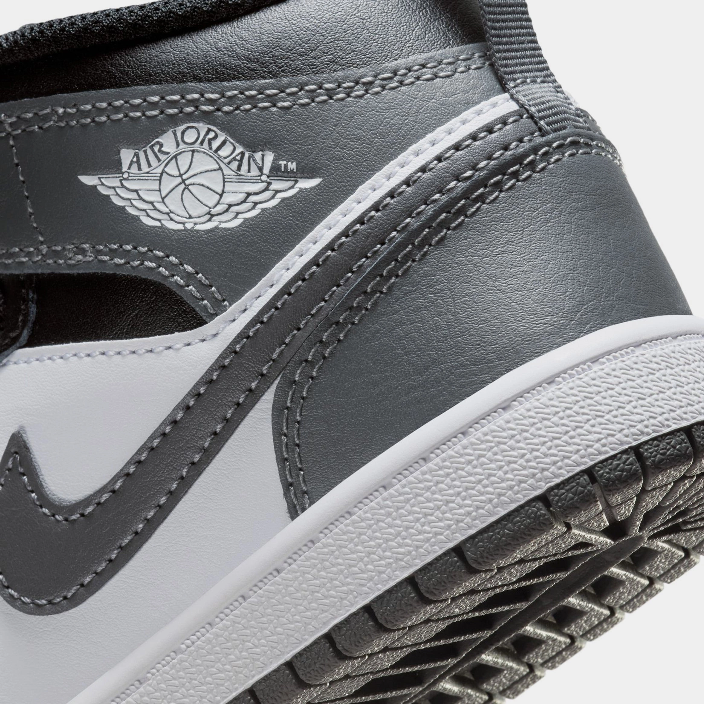 Air Jordan 1 Mid Iron Grey Preschool Lifestyle Shoes (Black/White/Iron Grey) Air Jordan 1 original design shoes