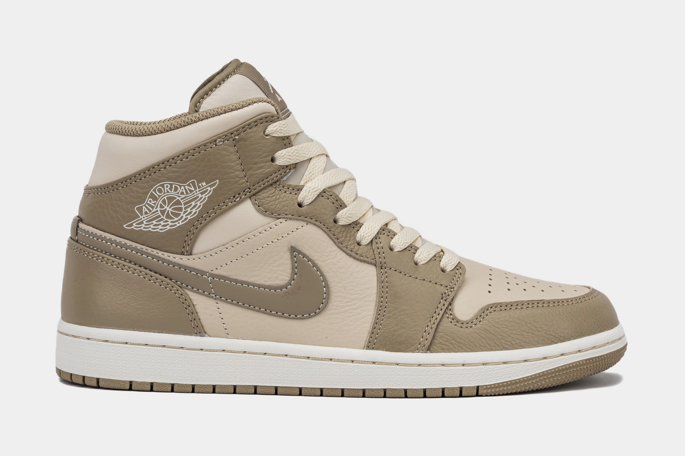 Air Jordan 1 Mid Mens Lifestyle Shoes (Legend Brown/Khaki Phantom) Air Jordan 1 classic shoes for streetwear looks