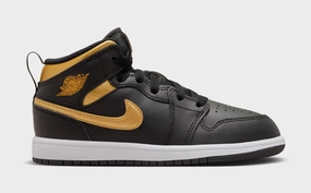 Air Jordan 1 Mid Metallic Gold Preschool Lifestyle Shoes (Black/Metallic Gold/White) Air Jordan 1 classic shoes for streetwear looks